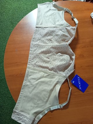 Sujetador corpiño Sportex 90B nuevo
