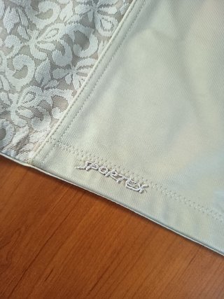 Sujetador corpiño Sportex 90B nuevo