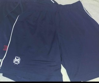 Pantalón corto deporte Compañía de María