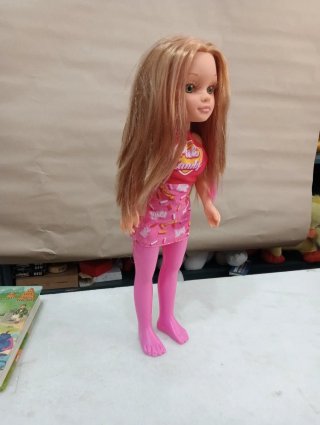 Nancy Pink Candy Muñeca