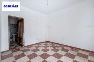 Piso en venta en Crta. De la Sierra en Granada