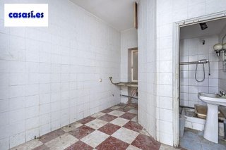 Piso en venta en Crta. De la Sierra en Granada