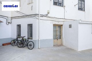 Piso en venta en Crta. De la Sierra en Granada