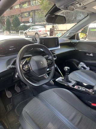 Peugeot 208 2023 32.000 km