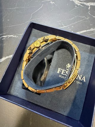 Reloj Festina Dorado y Verde