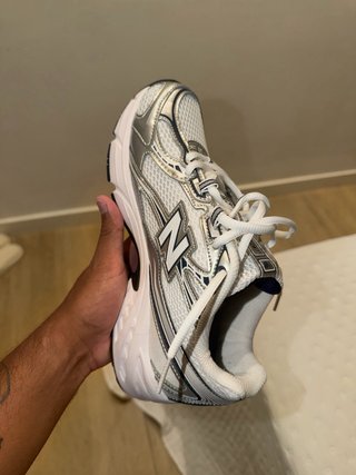 New Balance 740 Plata/Blanco