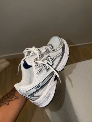 New Balance 740 Plata/Blanco