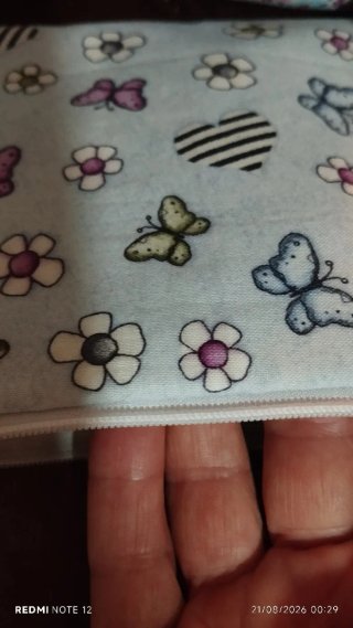 Neceser hecho a mano mariposas y flores