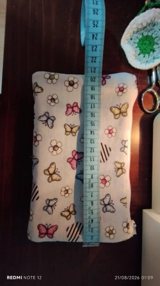 Neceser hecho a mano mariposas y flores