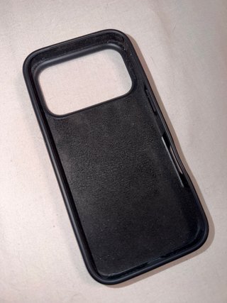 Funda iPhone 17 Pro Negra
