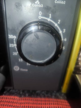 Microondas 17L con Grill OK. OMW 2212 B