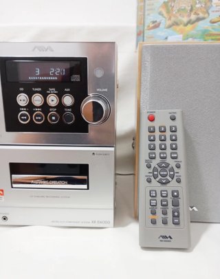 Cadena AIWA Radio CD Cassette XR-EM300