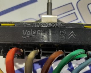 Caja relés citroen 99856 9636079380 c4 1.6 16v hdi