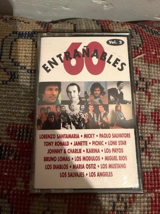 Casete Estrañables 60 Vol. 2