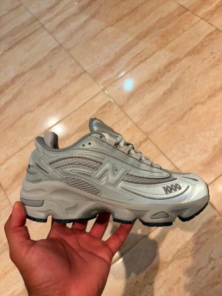 New Balance 1000 Gris/Plata 27.5cm