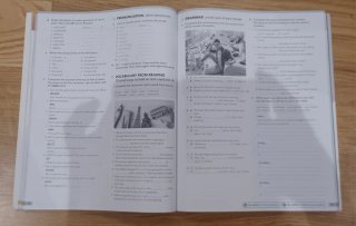 English File C1.1 Advanced. Student's book and ...