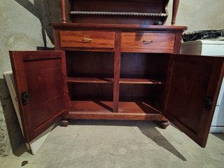 Credenza in legno:
