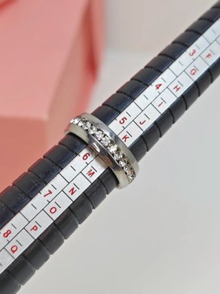 Anillo Titanio con Circonitas Talla Pequeña