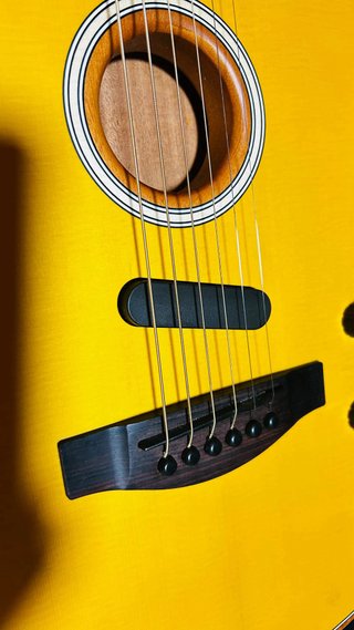 Impresionante Guitarra Fender Acoustasonic Player