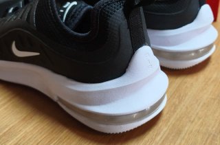 Tenis Nike Air niño Talla 35