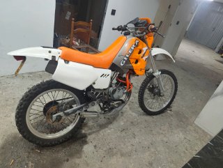 Se vende  Gilera Surfer