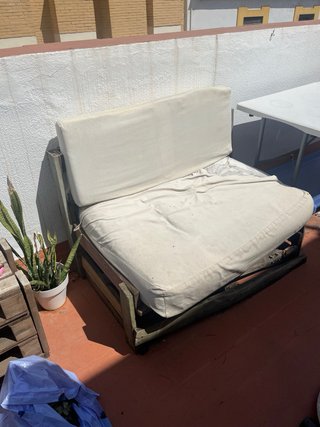 2 Sofás de palé exterior muy barato