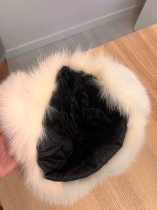 Gorro de invierno con orejeras