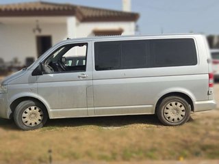 VOLKSWAGEN caravelle