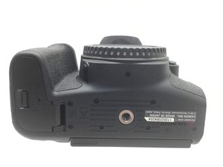 camara digital reflex canon eos 850d