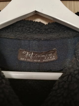 Abrigo cuadros Zara Talla S