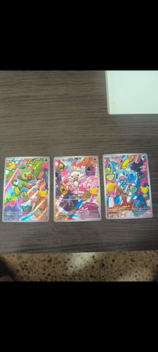 3 Cartas Pokémon Grookey, Scorbunny, Sobble