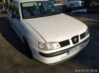 Faro der seat cordoba berlina (6k2) stella 195360