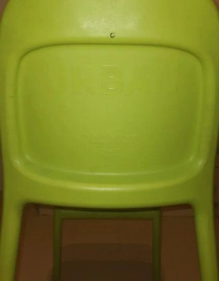 Silla alta verde/amarilla Ikea