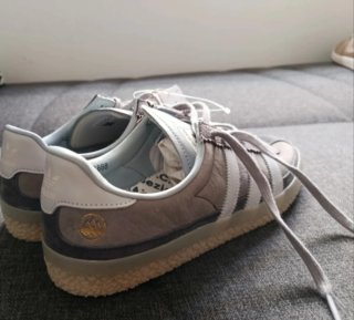 Zapatillas Adidas Beige/Gris