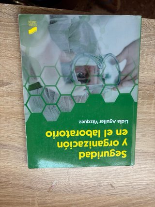 Libros grado medio operaciones de laboratorio