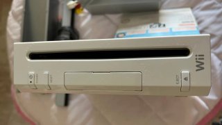Consola Wii + Wii Sports + Accesorios