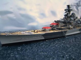 Maqueta Crucero Italiano Fiume 1:350 Trumpeter
