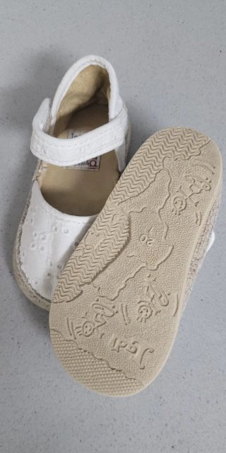 Zapatillas Victoria y Vulladi T20 Niña