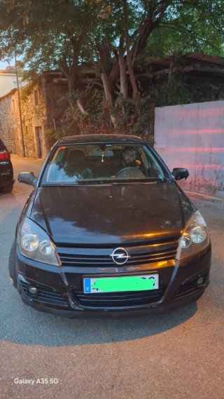 Opel Astra 2004