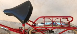 Bicicleta antigua roja Marca BH