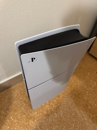 PS5 Slim Digital 1TB + Mando – Como nueva