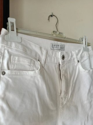 Pantalón blanco Primark Talla L