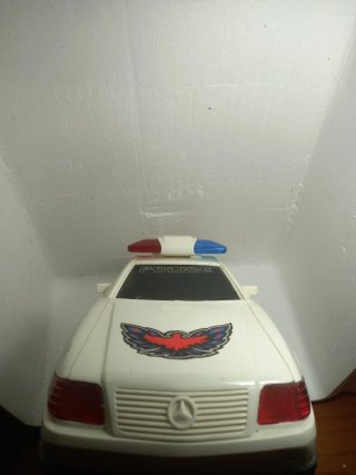 Coche policía juguete