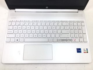 pc portatil hp 15s-fq4006ns