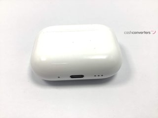 in-ear apple airpods pro 3