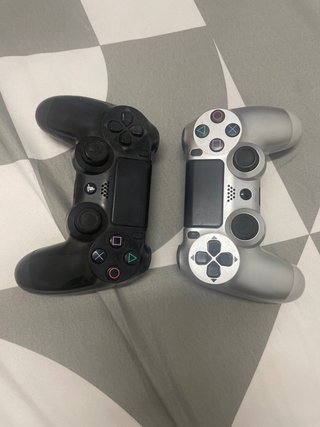 2 Mandos PS4 para piezas o arreglo