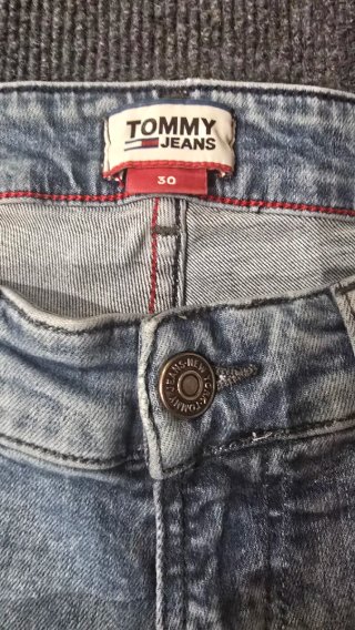 Tommy Jeans Pantalón Corto gris denim