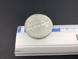 moneda plata 925mm