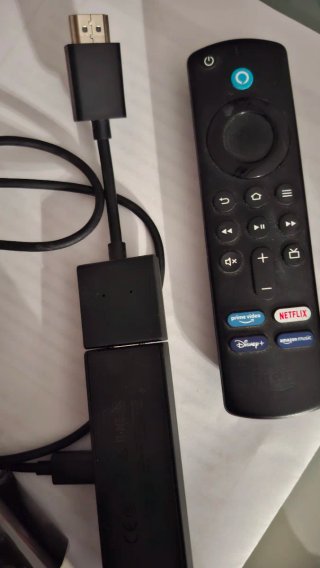 TV Samsug 26'' (HDMI) + Amazon Fire TV Stick