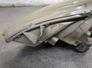 7700311372 faro derecho renault trafic caja 421721